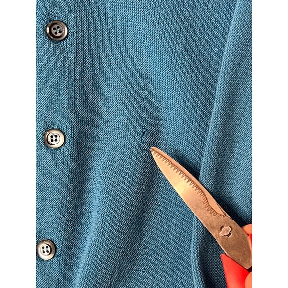 Izod Vintage Men Large Blue Button Cardigan Sweater flaw Golf Preppy Classy USA - Picture 11 of 14